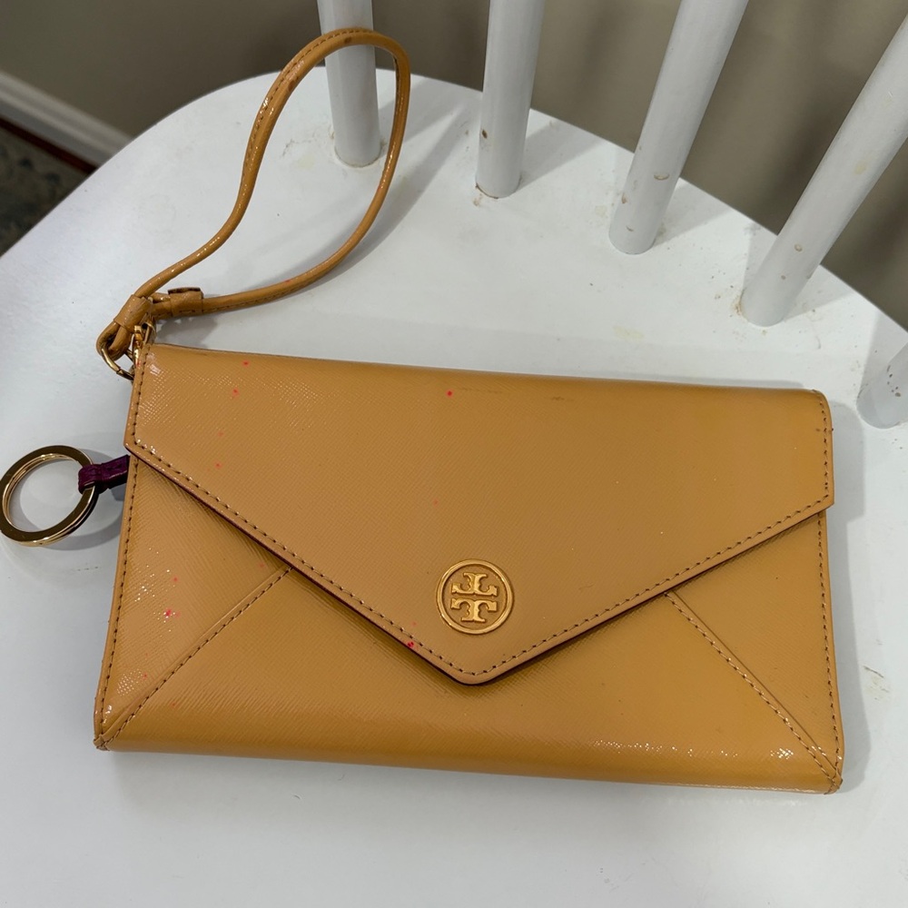 Tory Wallet/wristlet